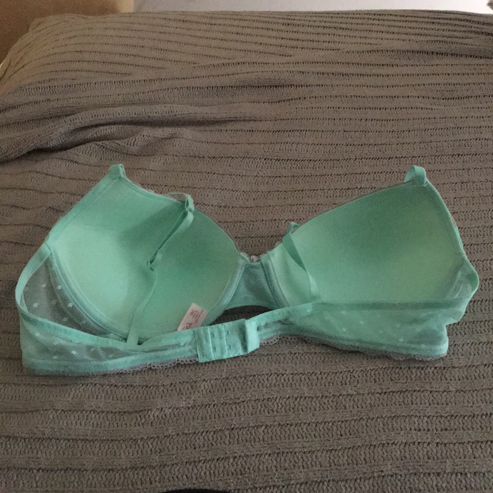 Bra - Picture 2 of 3